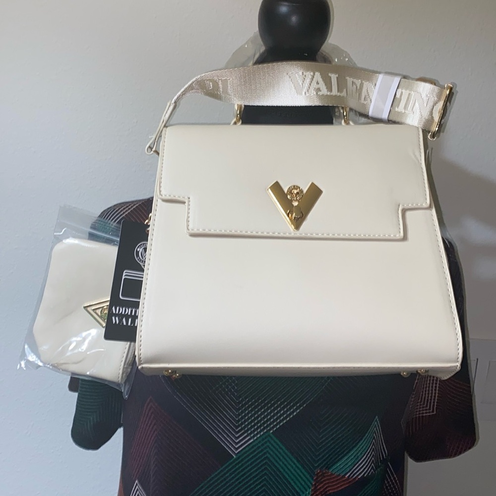 Valentino NWT crossbody with bonus coin wallet - Picture 3 of 12